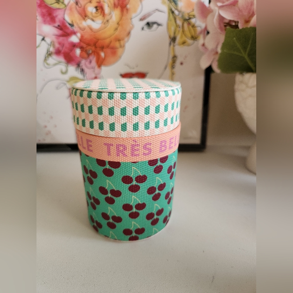 Anthropologie Emi Fruity Black Cherry Tonka Glass Candle - Picture 4 of 4